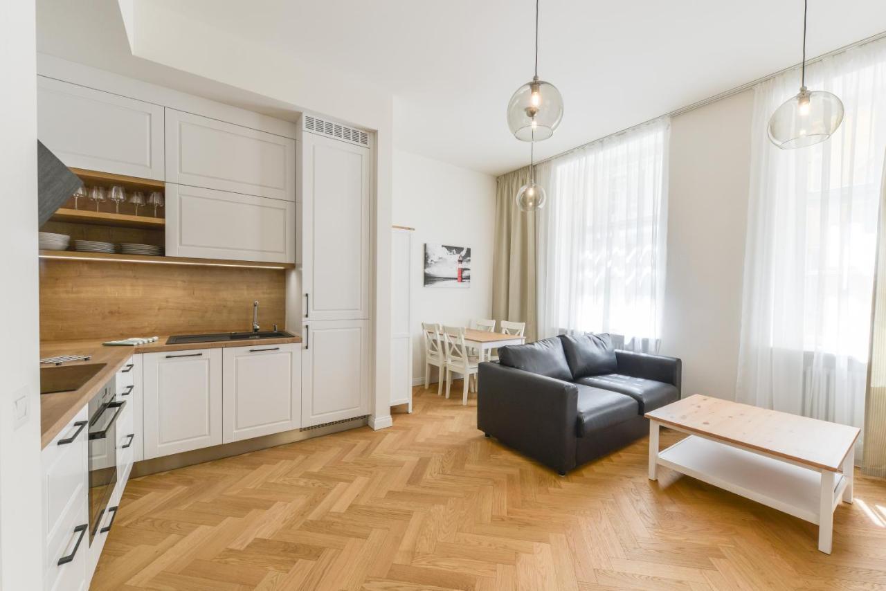 Brand New Next To Old Town Square Апартаменти *