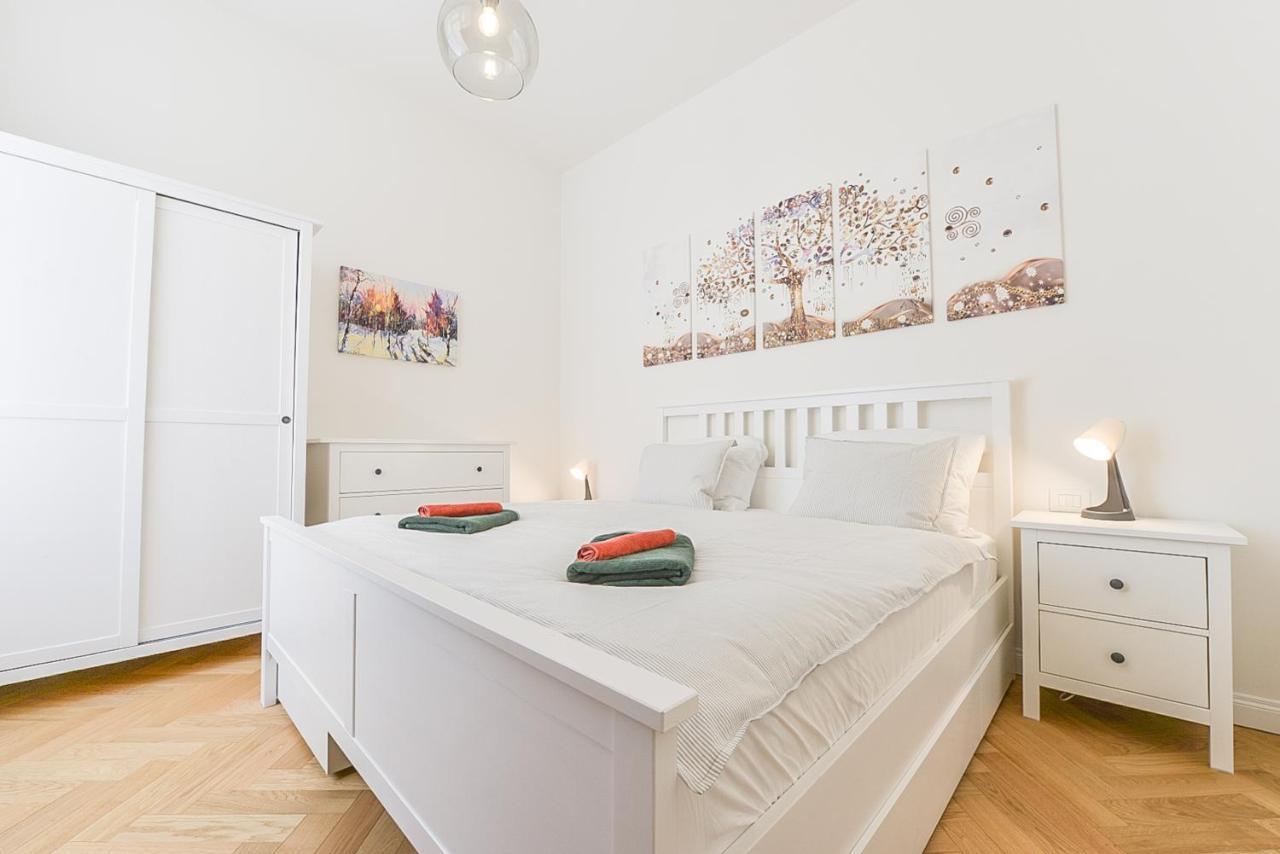 Brand New Next To Old Town Square Апартаменти *
